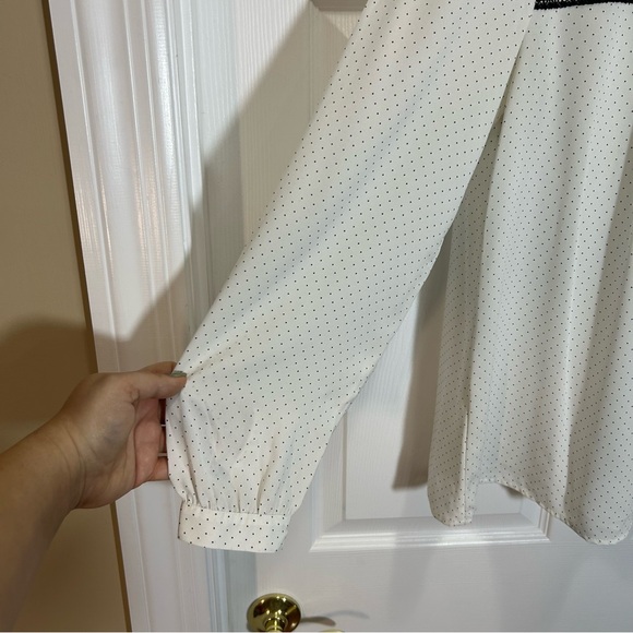 LOFT Cream Blouse with Black Lace Accents - Picture 3 of 7